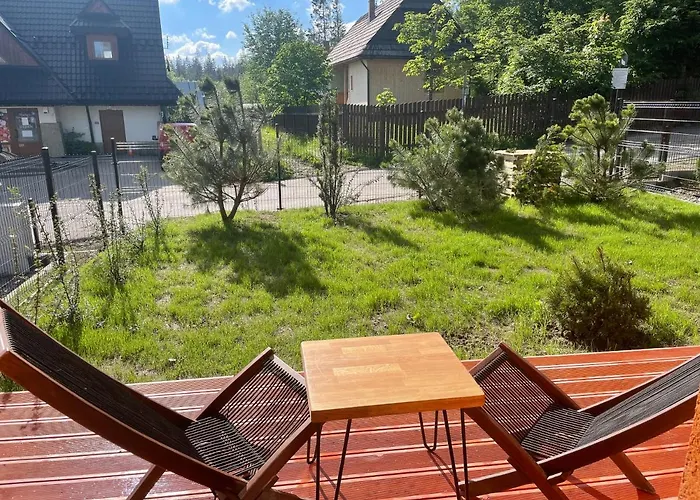 Punkt Koscielisko, Dom Gorski 800 M Od Doliny Koscieliskiej